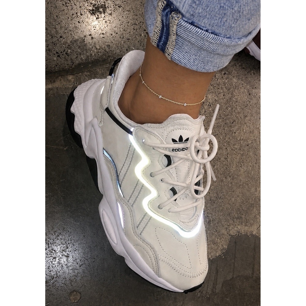 Adidas Ozweego Womens Y2K Leather Lace Up Sneakers 5.5 Ivory Blue Retro Chunky